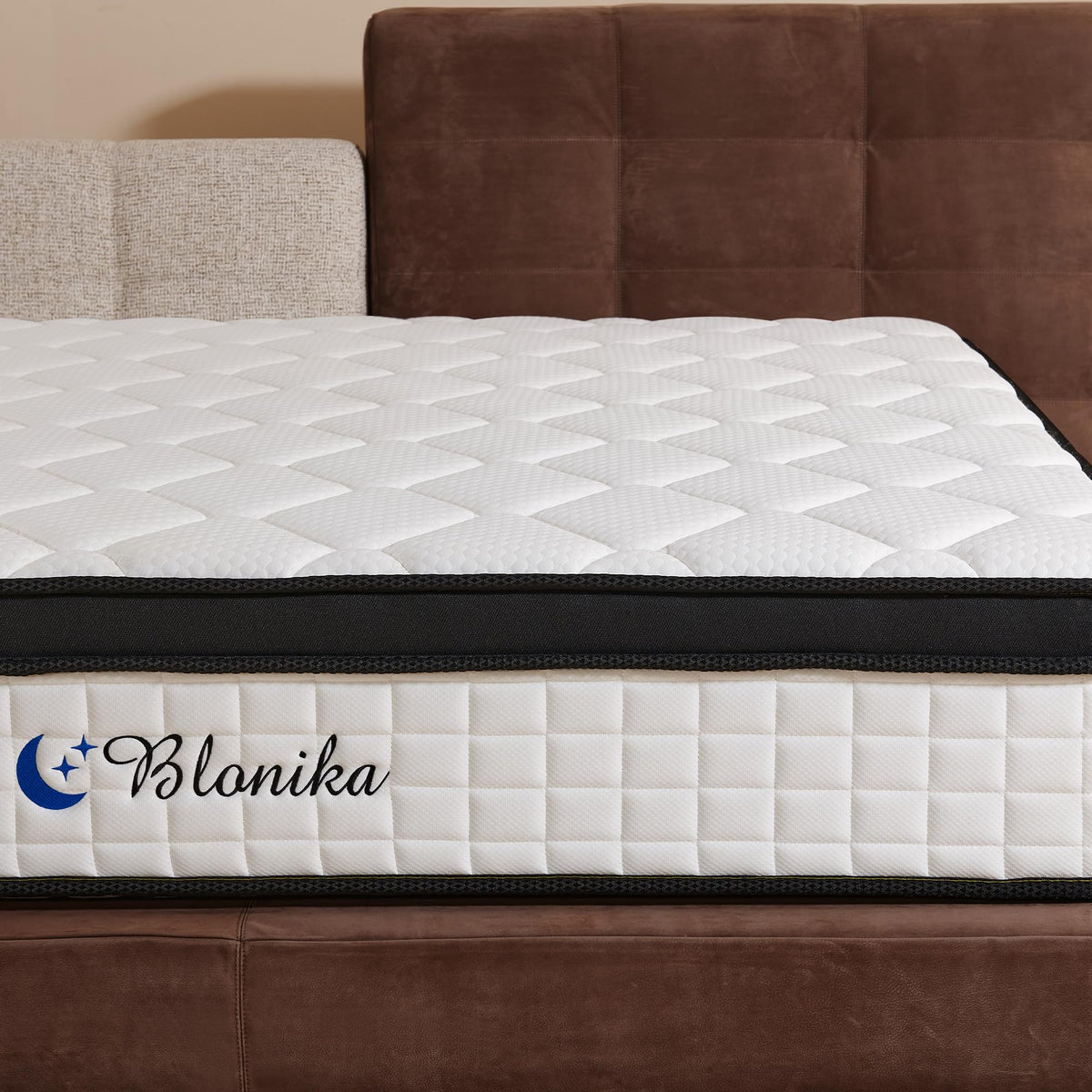 Full Size 12 Inch Memory Foam Pocket Spring Medium Firm Mattress H466