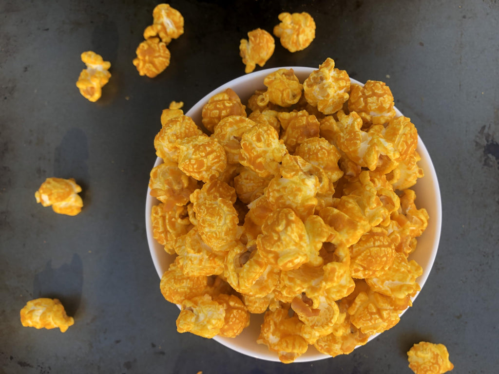 Cheddar Cheese Popcorn 1-Gallon Reusable Plastic Container O706